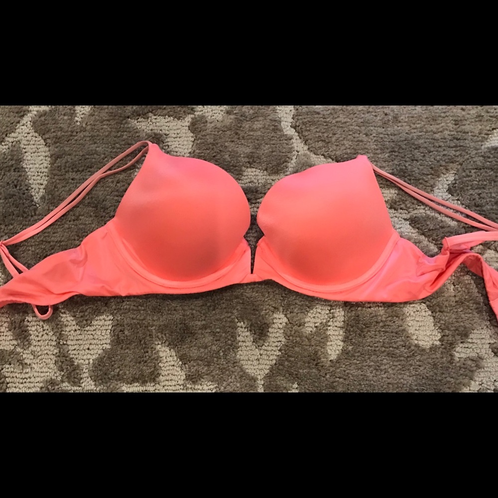 Victoria’s Secret Very Sexy Pushup, 34C